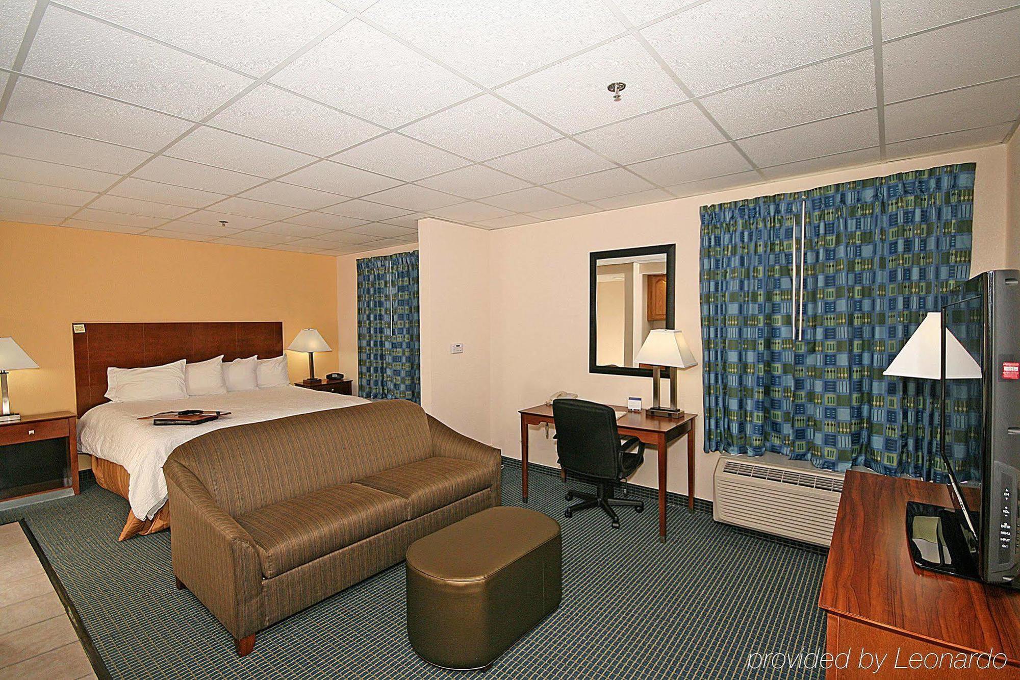 Hampton Inn Ft. Chiswell-Max Meadows Interior photo